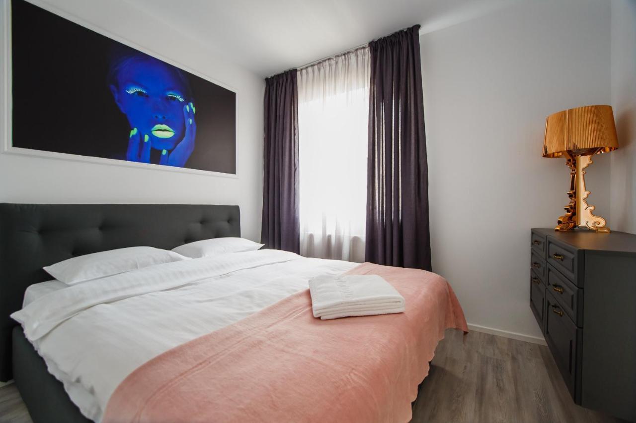 No. 11 - The Penthouse In City Center Oradea Exterior foto