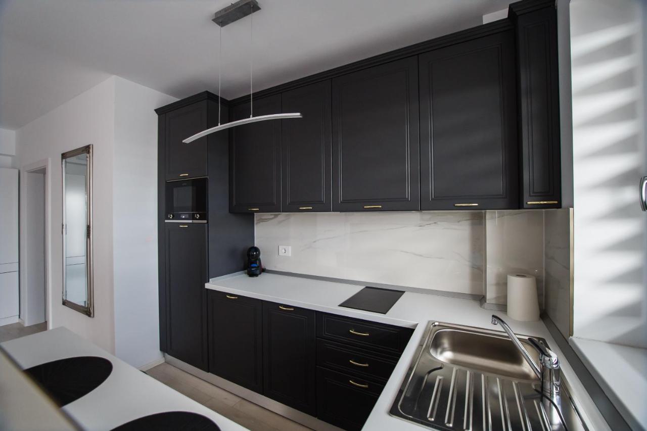 No. 11 - The Penthouse In City Center Oradea Exterior foto